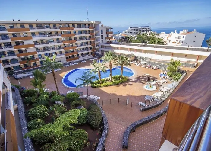 Balcon De Los Gigantes, Puerto De Santiago